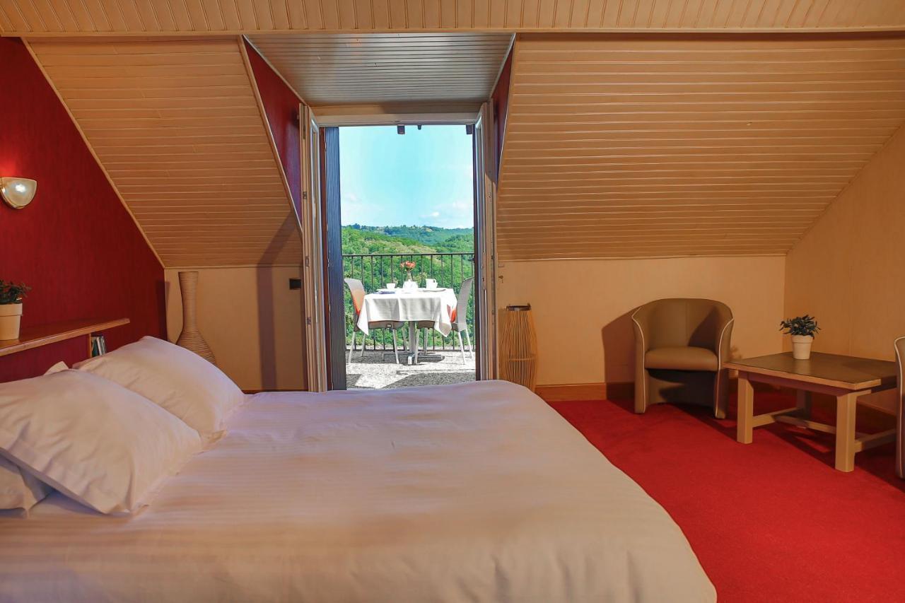 Hotel L'Oustal Del Barry Najac Exteriér fotografie